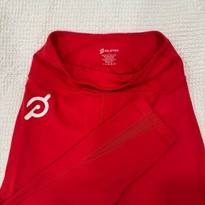 PELOTON - Cropped Leggings with mesh detail - Small